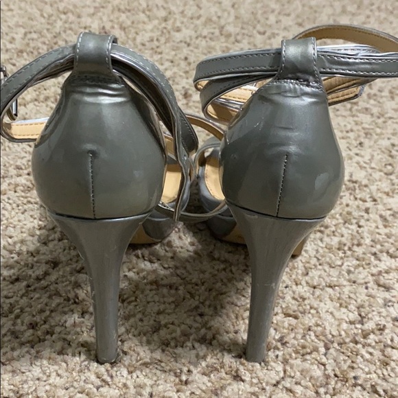 Gianni Bini Silver Strappy Heels - Picture 4 of 7